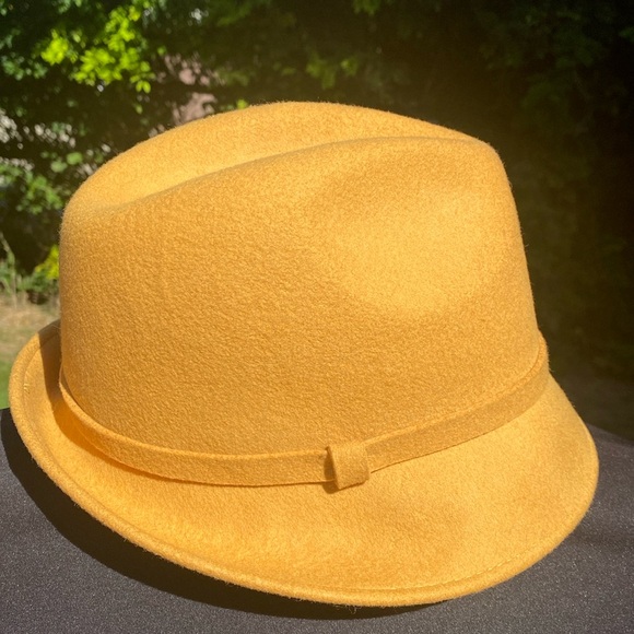 NWOT Sharp August fedora, mustard yellow, never worn, see all photos below. - Picture 2 of 9